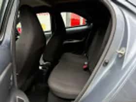 Toyota Aygo X (2024) thumbnail 58