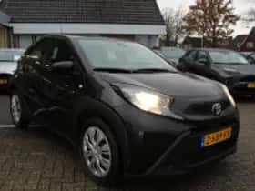 Toyota Aygo X (2024) thumbnail 4