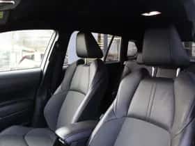 Toyota Corolla (2023) thumbnail 14