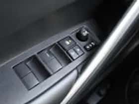 Toyota Corolla (2023) thumbnail 54