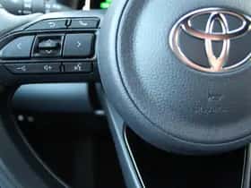 Toyota Yaris Cross (2025) thumbnail 12