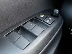 Toyota Yaris Cross (2025) thumbnail 14