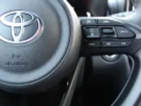 Toyota Yaris Cross (2025) thumbnail 40