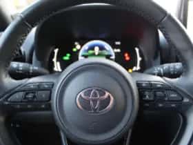 Toyota Yaris Cross (2025) thumbnail 5