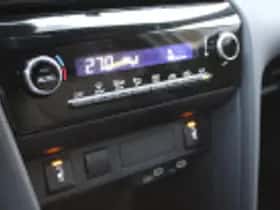 Toyota Yaris Cross (2025) thumbnail 47