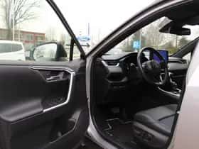 Toyota RAV4 (2024) thumbnail 12