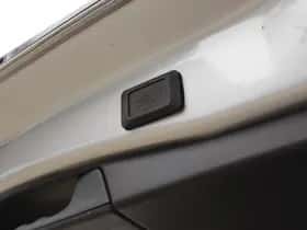 Toyota RAV4 (2024) thumbnail 28