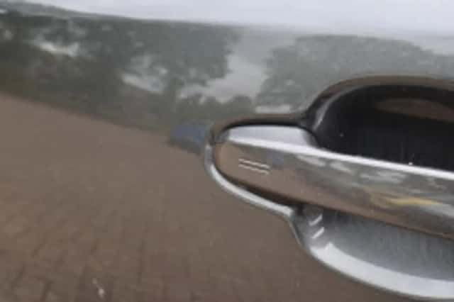 Toyota C hr (2023) thumbnail 5