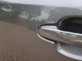 Toyota C hr (2023) thumbnail 5