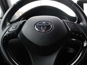 Toyota C hr (2023) thumbnail 15