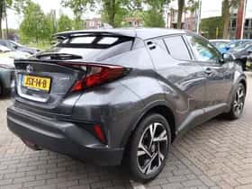 Toyota C hr (2023) thumbnail 9