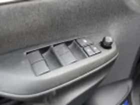 Toyota Yaris Cross (2022) thumbnail 42
