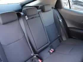 Toyota Prius (2024) thumbnail 33