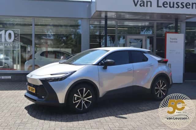 Toyota C hr (2024) thumbnail 1