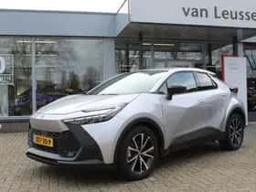 Toyota C hr (2024) thumbnail 1