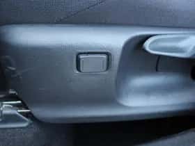 Toyota C hr (2024) thumbnail 13