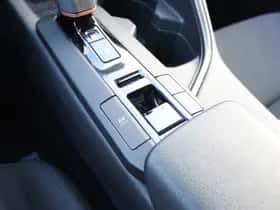 Toyota C hr (2024) thumbnail 23