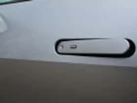 Toyota C hr (2024) thumbnail 43