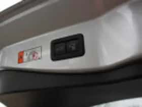 Toyota C hr (2024) thumbnail 60
