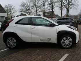 Toyota Aygo X (2024) thumbnail 15