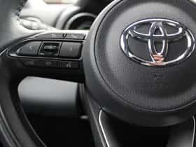 Toyota Yaris (2023) thumbnail 14