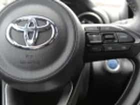 Toyota Yaris (2023) thumbnail 49