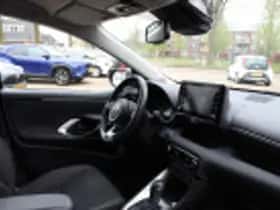 Toyota Yaris (2023) thumbnail 56