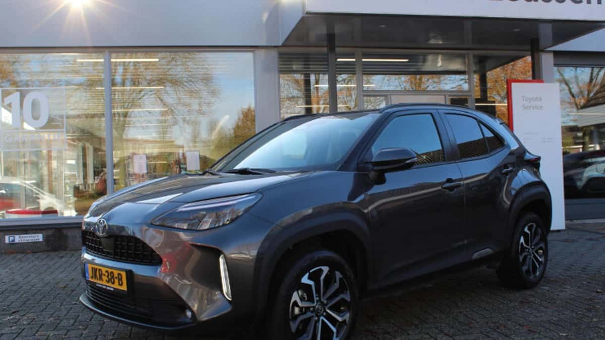 Toyota Yaris Cross (2025) — foto 1