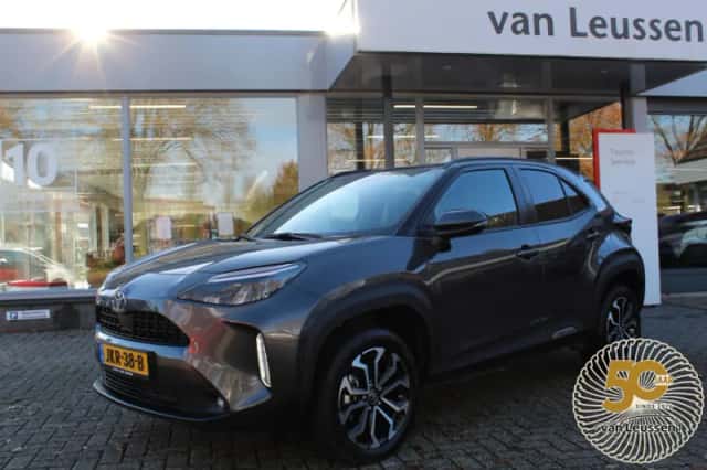 Toyota Yaris Cross (2025) thumbnail 1