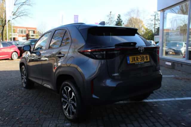 Toyota Yaris Cross (2025) thumbnail 2