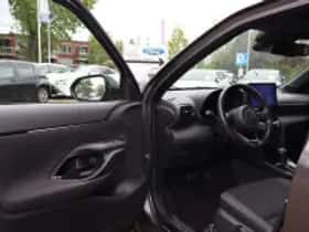 Toyota Yaris Cross (2025) thumbnail 6