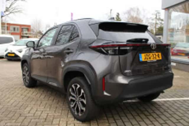 Toyota Yaris Cross (2025) thumbnail 3