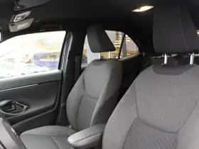 Toyota Yaris Cross (2025) thumbnail 22