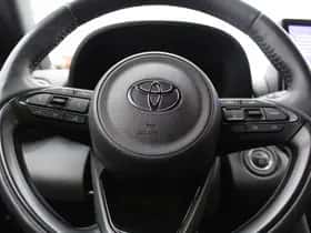 Toyota Yaris Cross (2025) thumbnail 26