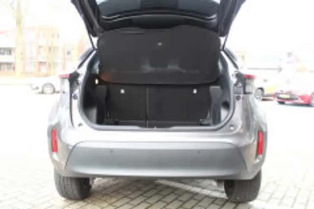 Toyota Yaris Cross (2025) thumbnail 5