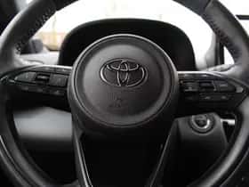 Toyota Yaris Cross (2025) thumbnail 14