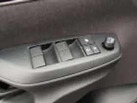 Toyota Yaris Cross (2025) thumbnail 49
