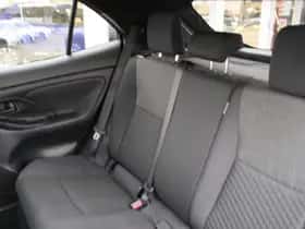 Toyota Yaris Cross (2025) thumbnail 37