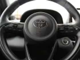 Toyota Yaris Cross (2025) thumbnail 48