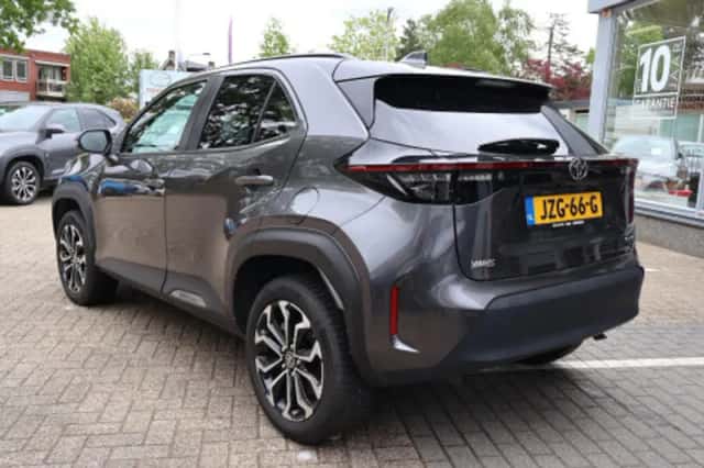 Toyota Yaris Cross (2025) thumbnail 2