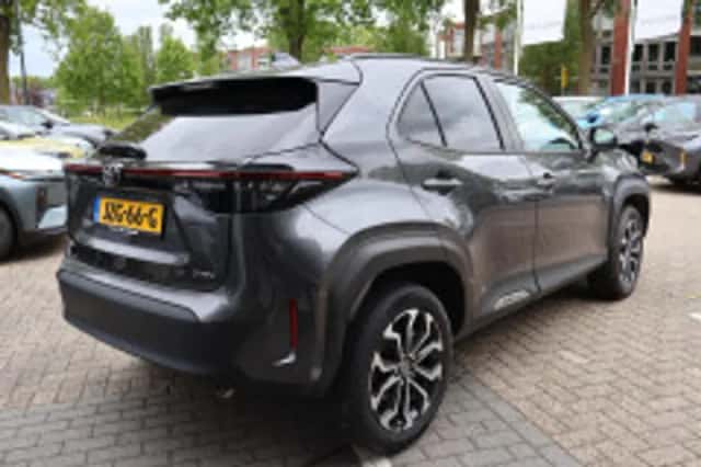 Toyota Yaris Cross (2025) thumbnail 3