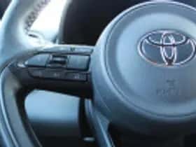 Toyota Yaris Cross (2025) thumbnail 51