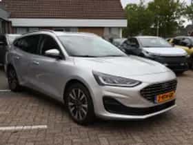 Ford Focus (2024) thumbnail 4