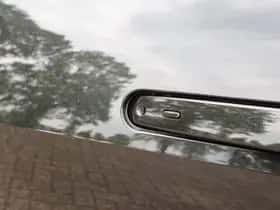 Toyota C hr (2024) thumbnail 13