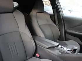 Toyota C hr (2024) thumbnail 26