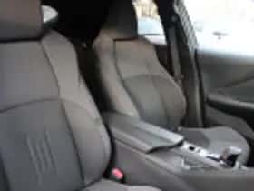 Toyota C hr (2024) thumbnail 63