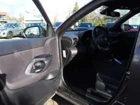 Toyota Yaris Cross (2023) thumbnail 12