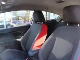 Ford Fiesta (2016) thumbnail 27