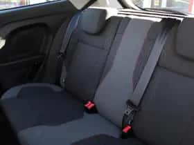 Ford Fiesta (2016) thumbnail 29