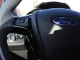Ford Fiesta (2016) thumbnail 38